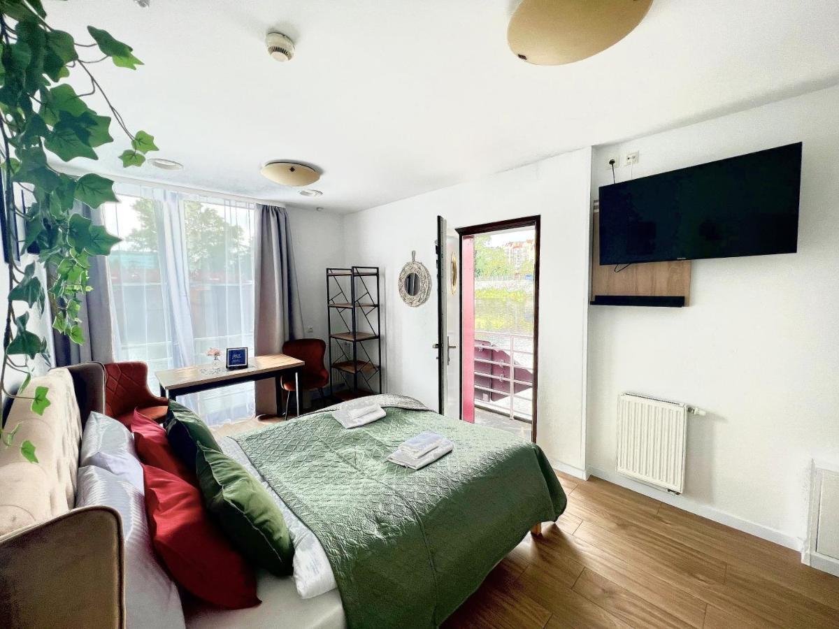 Great Polonia River Boat Apartments วรอตซวาฟ ภายนอก รูปภาพ