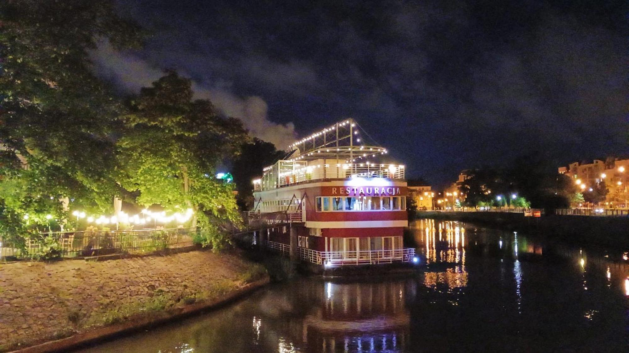 Great Polonia River Boat Apartments วรอตซวาฟ ภายนอก รูปภาพ