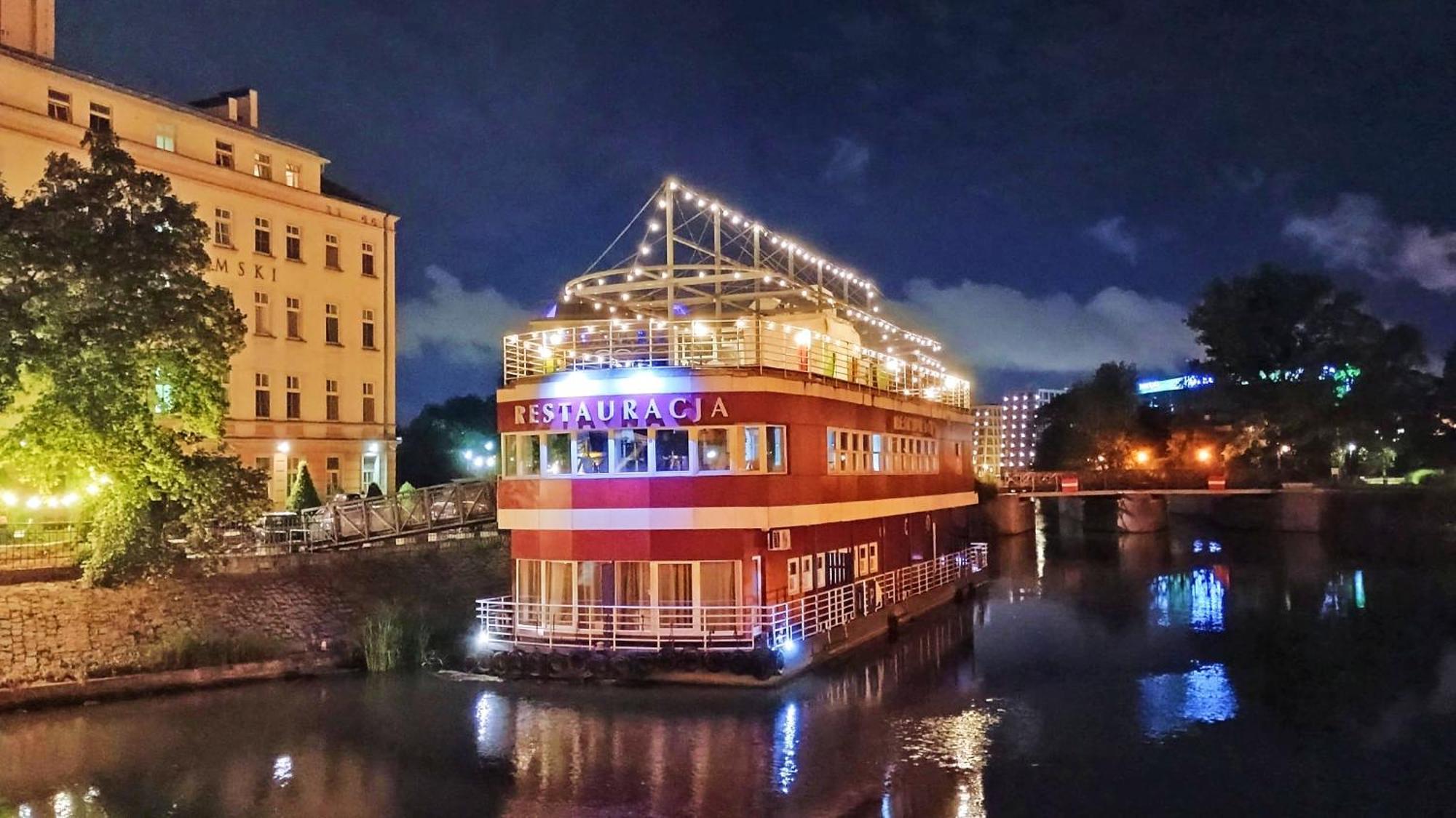 Great Polonia River Boat Apartments วรอตซวาฟ ภายนอก รูปภาพ